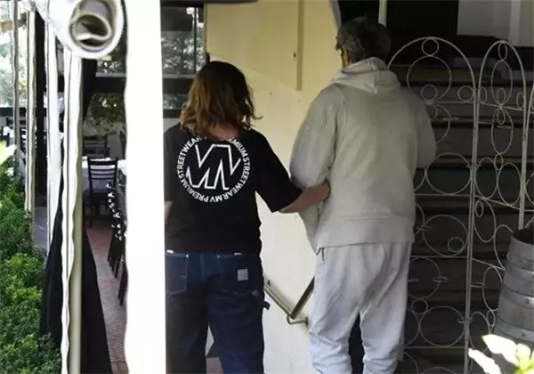 Ünlü oyuncu Kadir İnanır'ın son görüntüsündeki keyifsizliği dikkat çekti Ünlü oyuncu Kadir İnanır'ın son görüntüsündeki keyifsizliği dikkat çekti