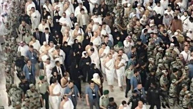 Cumhurbaşkanı Erdoğan ve ekibi Umre yaptı! Güvenlik güçleri bölgede kuş bile uçurtmadı