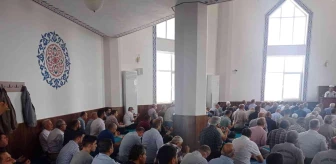 Kadirli'de Ahmet Yüksel Camii ibadete açıldı