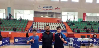 Kütahya'nın pehlivanları Türkiye Şampiyonu oldu