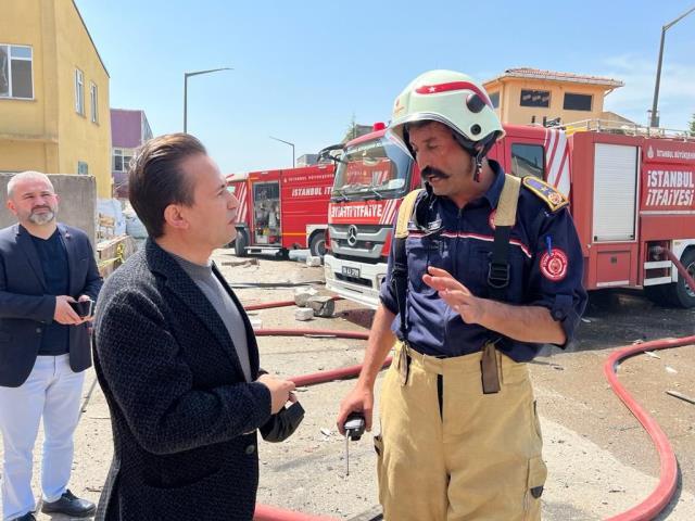 Tuzla'daki patlama sonrası Belediye Başkanı Yazıcı'dan yeni açıklama: Cuma saati olduğu için az kişi vardı Tuzla'daki patlama sonrası Belediye Başkanı Yazıcı'dan yeni açıklama: Cuma saati olduğu için az kişi vardı