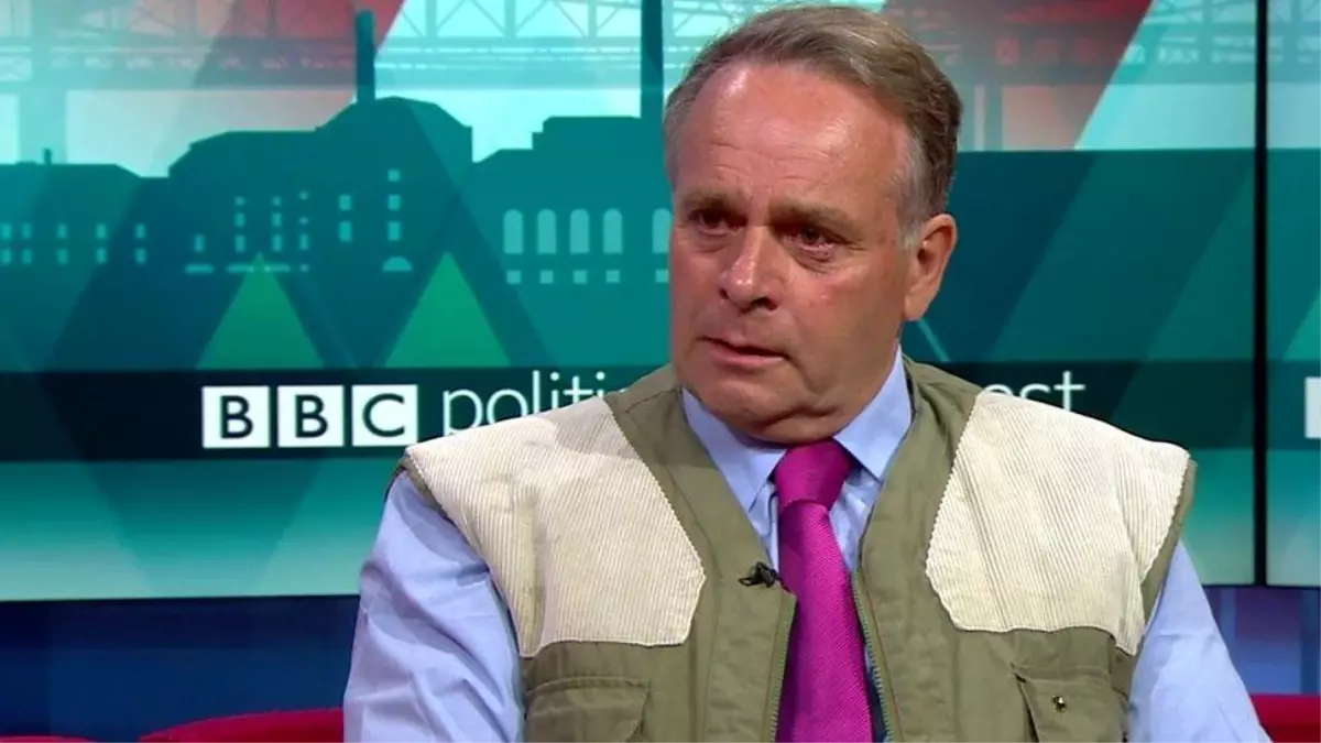 Milletvekilinin cinsel içerikli video izlediği iddiası İngiliz Parlamentosu'nu karıştırdı!