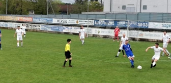 Almanya'da 13 yaşındaki Türk genci futbol hakemi oldu