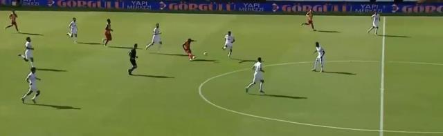 Nouha Dicko çıldırmış olmalı! Herkes, Süper Lig'de yılın golünün atıldığı konusunda hemfikir