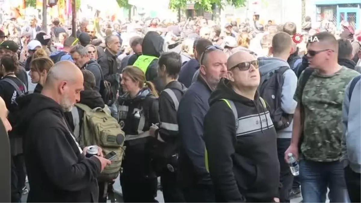 Paris'te olaylı 1 Mayıs gösterileri