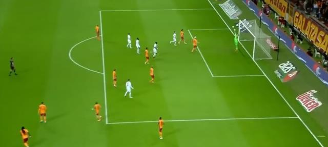 Sivassporlu futbolcu akıllara durgunluk verdi! Muslera bu golü hayatı boyunca unutamayacak