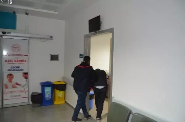 Çocuklarıyla bayramlaşmaya giden şahıs, eski eşini bıçaklayarak öldürdü Çocuklarıyla bayramlaşmaya giden şahıs, eski eşini bıçaklayarak öldürdü