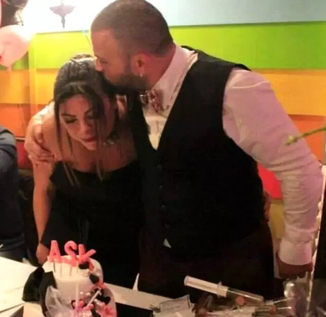 Nişanlısını öldüren kadın, aynı tüfekle intihar etti