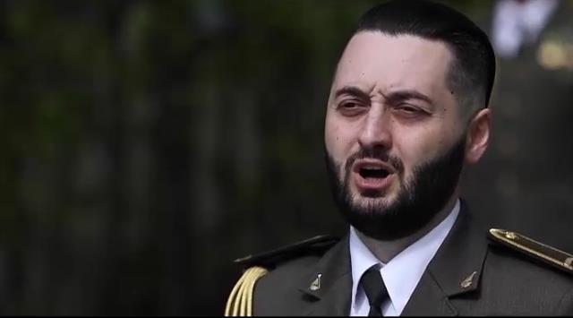 Ukrayna Silahlı Kuvvetleri, Salavat-ı Şerif okuyarak Ramazan Bayramı'nı kutladı Ukrayna Silahlı Kuvvetleri, Salavat-ı Şerif okuyarak Ramazan Bayramı'nı kutladı