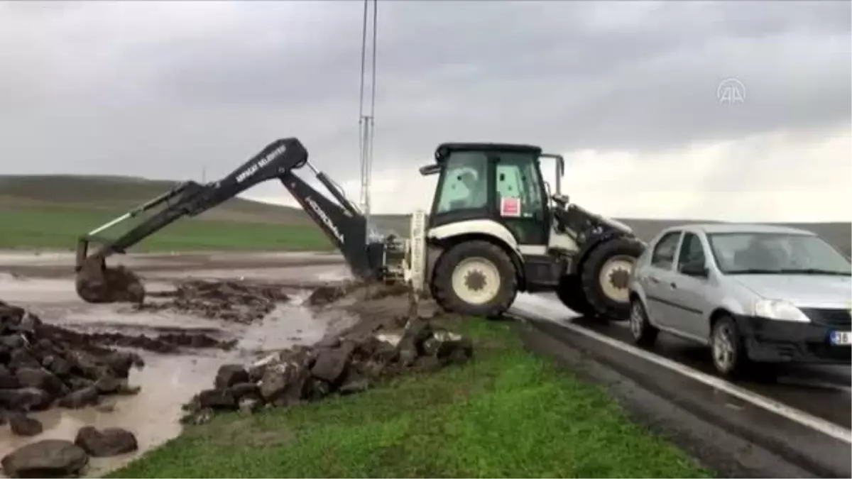 Son dakika: 3 köyde sel nedeniyle su taşkını yaşandı