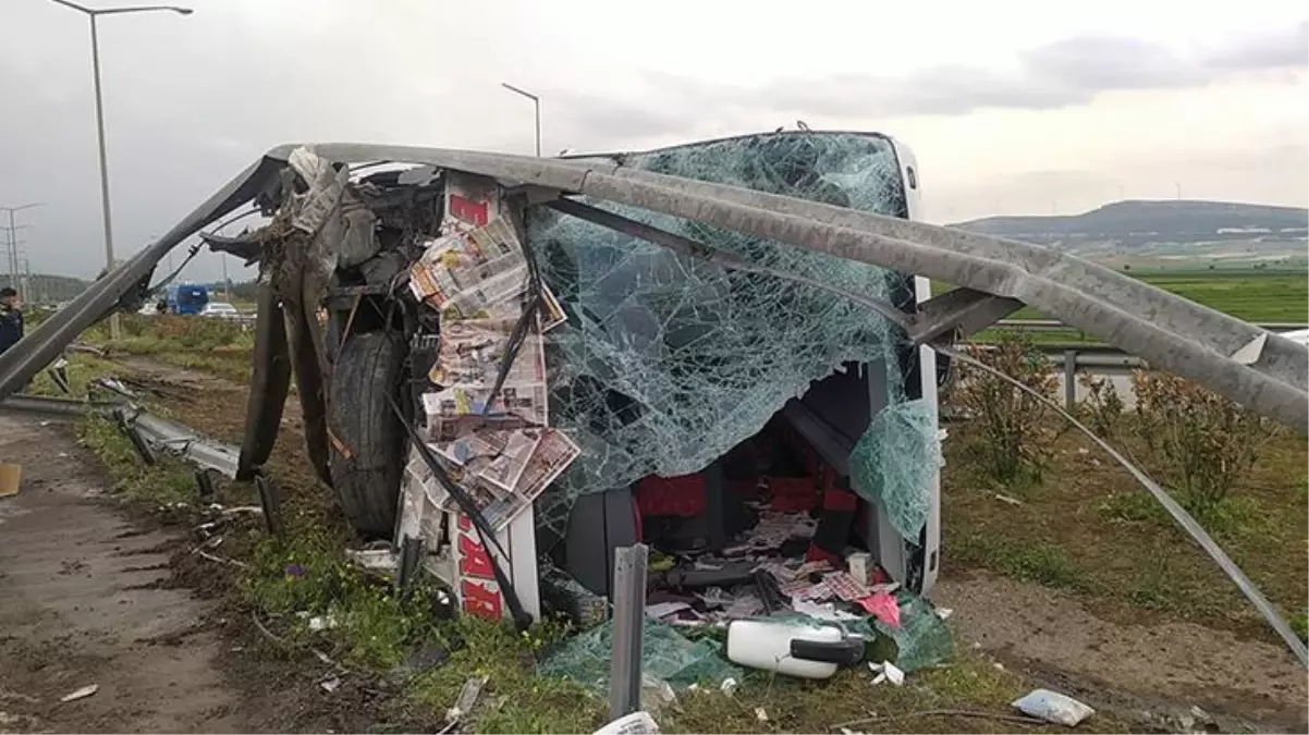 Gaziantep'te yolcu otobüsü ile tır çarpıştı: 14 yaralı