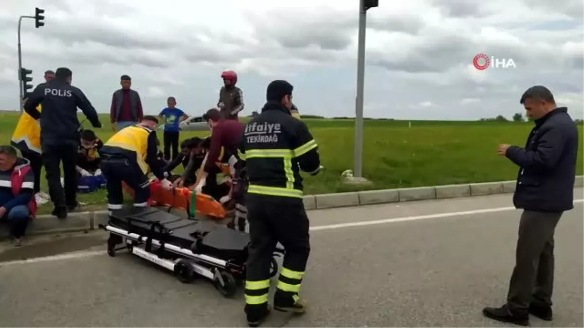 Tekirdağ'da iki otomobil çarpıştı: 1'i ağır 4 yaralı