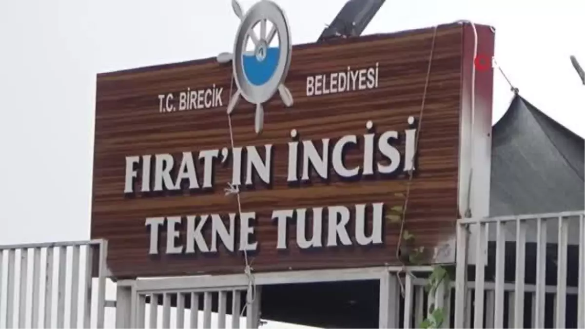 Vatandaşlara Fırat Nehri'nde ücretsiz tekne turu