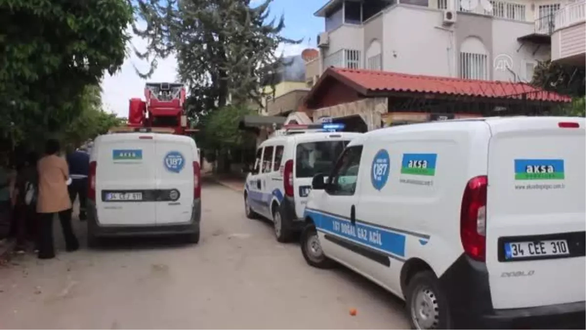 Çıkan ev yangını söndürüldü