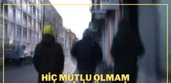 Lalalar Hiç Mutlu Olmam Daha İyi şarkı sözleri! Lalalar Hiç Mutlu Olmam Daha İyi sözleri!