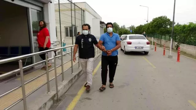 13 yaşındaki kızı kaçmasında diye 1 ay boyunca zincirle ayağından bağladılar