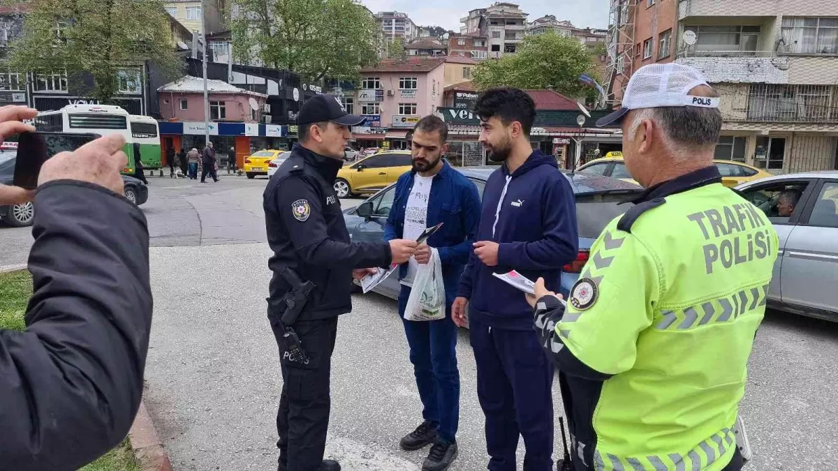 Alaplı'da 'Yayalar İçin 5 Adımda Güvenli Trafik' etkinliği