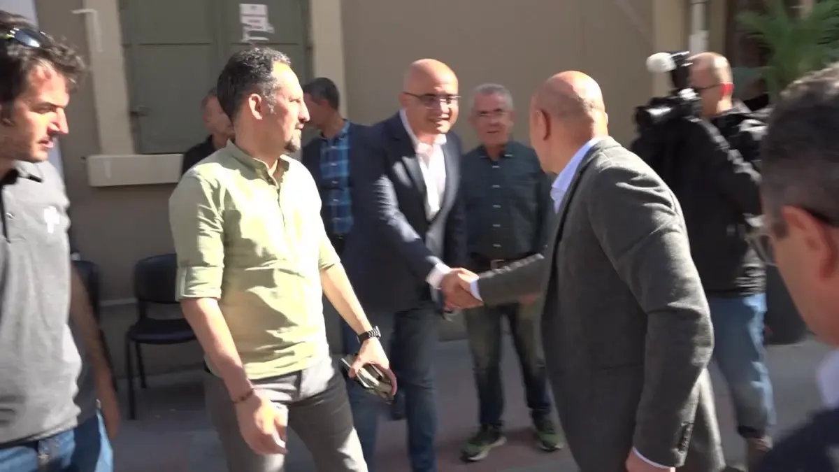 Başkan Soyer'den Gezi Nöbetine Destek: 'Duruşunuza, Tepkinize, İsyanınıza Katılıyorum'