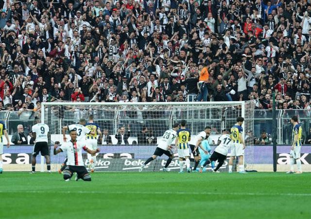 Sezonun son derbisi nefes kesti! Beşiktaş ile Fenerbahçe puanları paylaştı