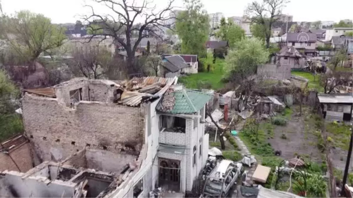 Ukrayna'da 'acil durum' görevlisi, başka evleri kurtarırken kendininkine sahip çıkamadı
