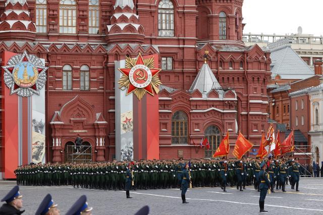Tam da Zafer Bayramı'nda! Ukrayna, gözleri bantlı Rus askerlerinin fotoğraflarını paylaştı Tam da Zafer Bayramı'nda! Ukrayna, gözleri bantlı Rus askerlerinin fotoğraflarını paylaştı