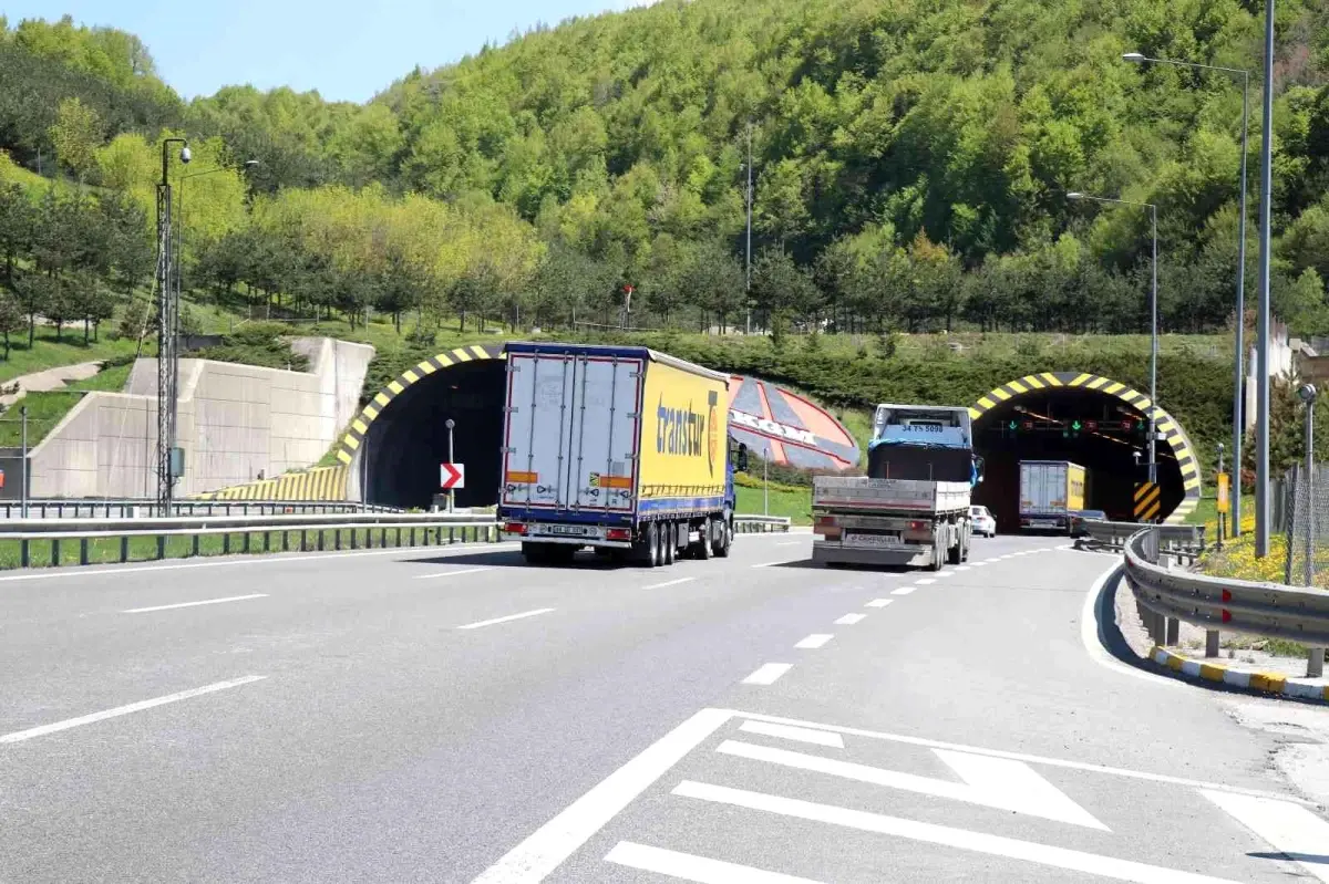 Bolu Dağı Tüneli'ni kullanacaklar dikkat! 35 gün boyunca trafiğe kapatılacak