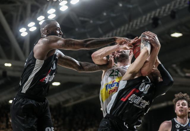 Eurocup finalinde Frutti Extra Bursaspor, Virtus Segafredo Bologna'ya kaybetti Eurocup finalinde Frutti Extra Bursaspor, Virtus Segafredo Bologna'ya kaybetti