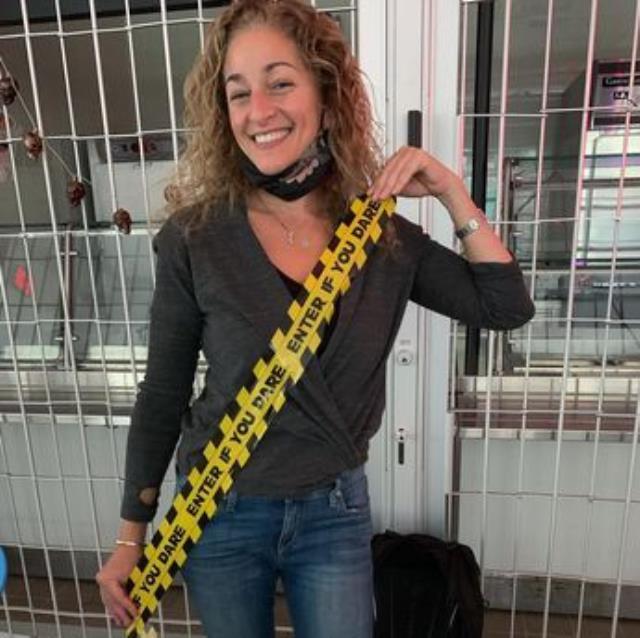 Kocasının kendisini aldatmasını hazmedemeyen kadın, eve çağırdığı 8 erkekle cinsel ilişkiye girdi Kocasının kendisini aldatmasını hazmedemeyen kadın, eve çağırdığı 8 erkekle cinsel ilişkiye girdi