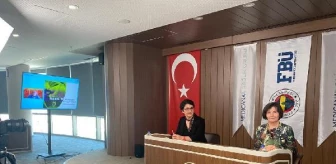 'Türkiye'de az hemşireyle çok hizmet sunuluyor'