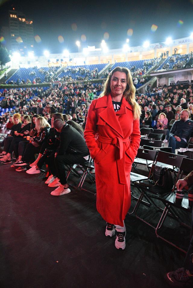 Ayta Sözeri… SAHNEDEKİLER SEYİRCİDEN DAHA KALABALIKTI!...