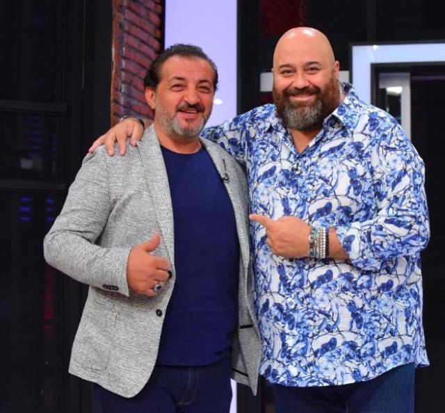 Bomba iddia: Mehmet Yalçınkaya MasterChef'ten ayrılıyor, yerine Arda Türkmen geliyor Bomba iddia: Mehmet Yalçınkaya MasterChef'ten ayrılıyor, yerine Arda Türkmen geliyor