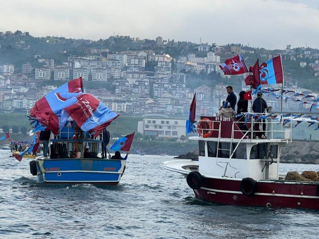 Trabzon'da büyük çılgınlık! Şampiyon, mabedine denizden çıkarma yaptı