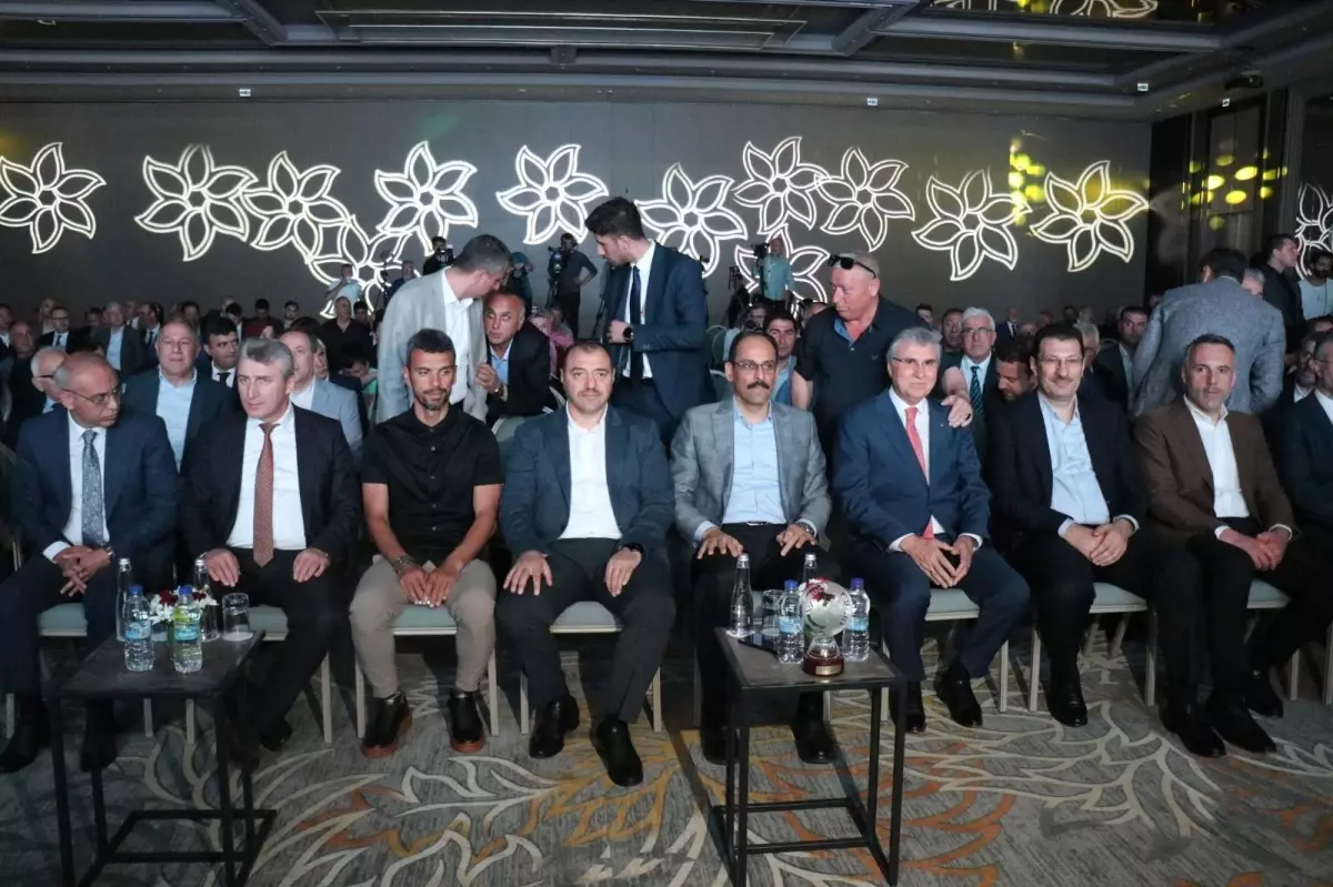 Cumhurbaşkanlığı Sözcüsü Kalın: '57 yıldan fazladır Türkiye'de Cumhurbaşkanlığı Bisiklet Turu düzenli olarak yapılmakta'