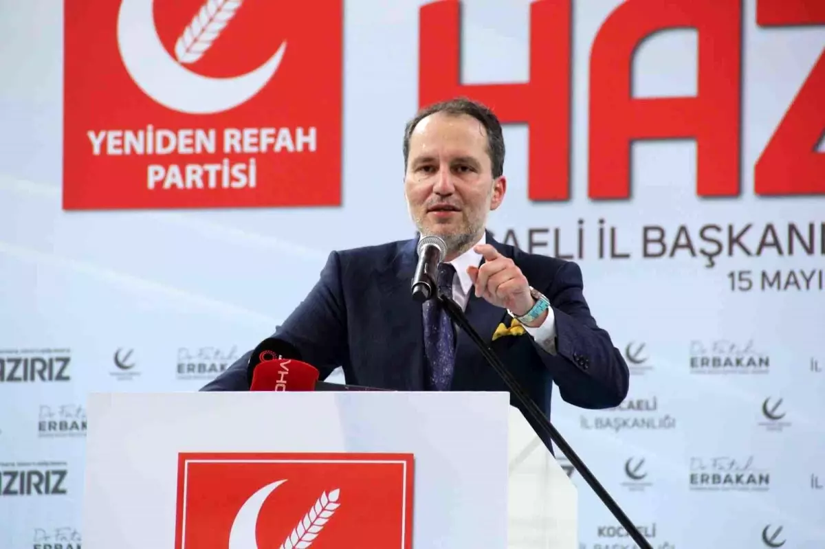 Fatih Erbakan, Kocaeli'de partisinin il kongresine katıldı