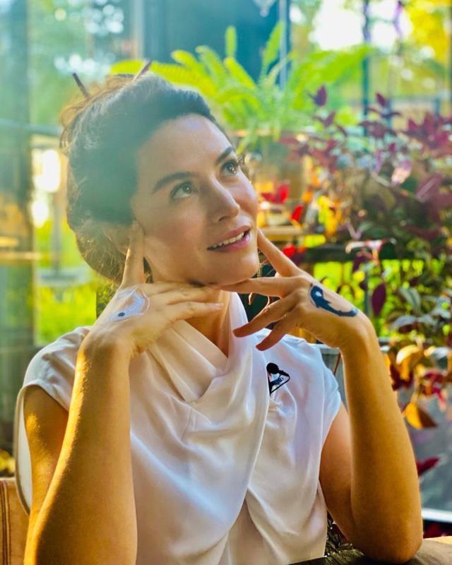 1 ay önce trafik kazası geçiren Belçim Bilgin, hasta yatağında yaşadıklarını anlattı 1 ay önce trafik kazası geçiren Belçim Bilgin, hasta yatağında yaşadıklarını anlattı