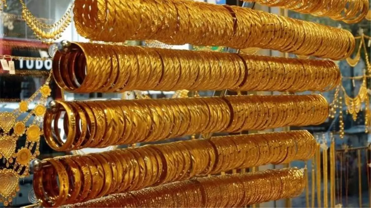 Altının gram fiyatı 930 lira seviyesinden işlem görüyor
