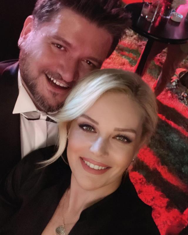 Beste Açar, 2 aylık aşkından evlilik teklifi aldı! Sevgilisinin eski eşi bombayı patlattı: Beste hamile ama Evren'in çocuğu olmuyor Beste Açar, 2 aylık aşkından evlilik teklifi aldı! Sevgilisinin eski eşi bombayı patlattı: Beste hamile ama Evren'in çocuğu olmuyor