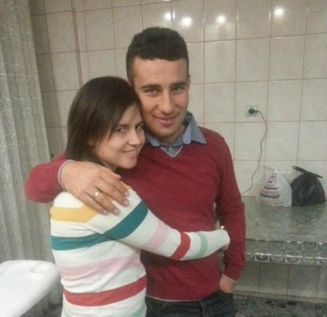 Denizli'de tıra arkadan çarpan otomobilde anne ve baba öldü, 5 yaşındaki çocukları yaralı kurtuldu