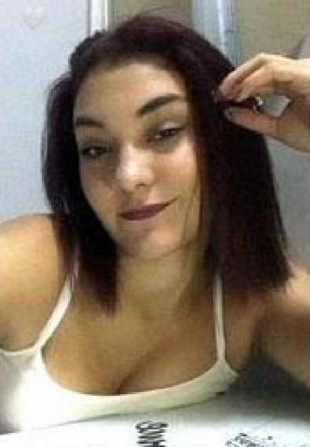 İzmir'de uyuşturucudan ölünce hastane bahçesine bırakılan Elif'in ablası için yakalama kararı İzmir'de uyuşturucudan ölünce hastane bahçesine bırakılan Elif'in ablası için yakalama kararı