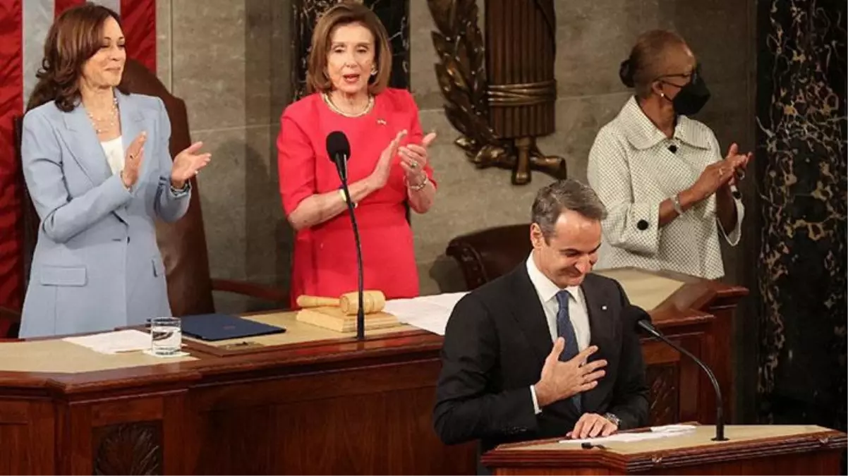 Cumhurbaşkanı Yardımcısı Oktay'dan Miçotakis'in ABD Kongresi'nde ayakta alkışlanmasına sert yanıt: İbret verici bir durum