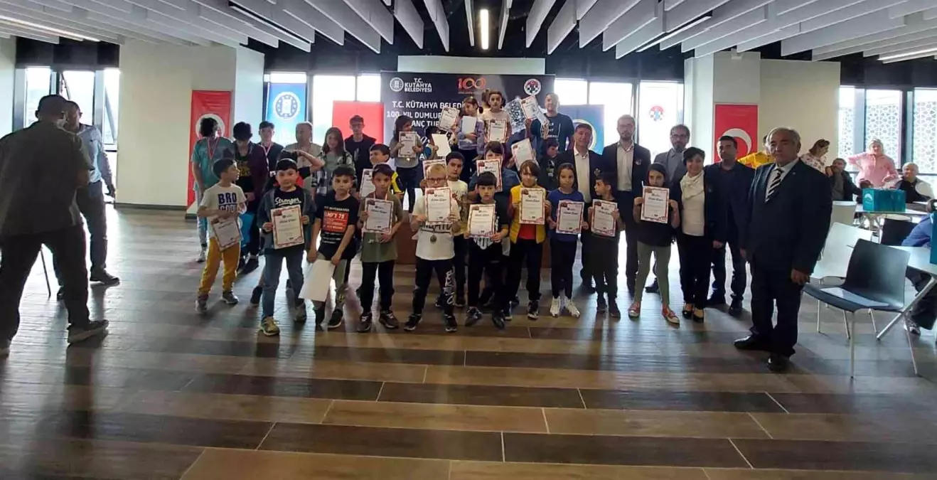 Kütahya'da '100. Yıl Dumlupınar Zaferi Satranç Turnuvası' sonuçlandı