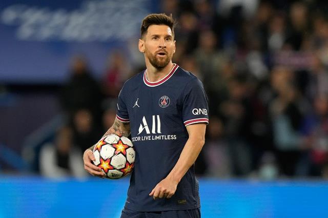 Messi'ye fark attı! Ronaldo sosyal medya takipçi sayısında ilk sırada Messi'ye fark attı! Ronaldo sosyal medya takipçi sayısında ilk sırada