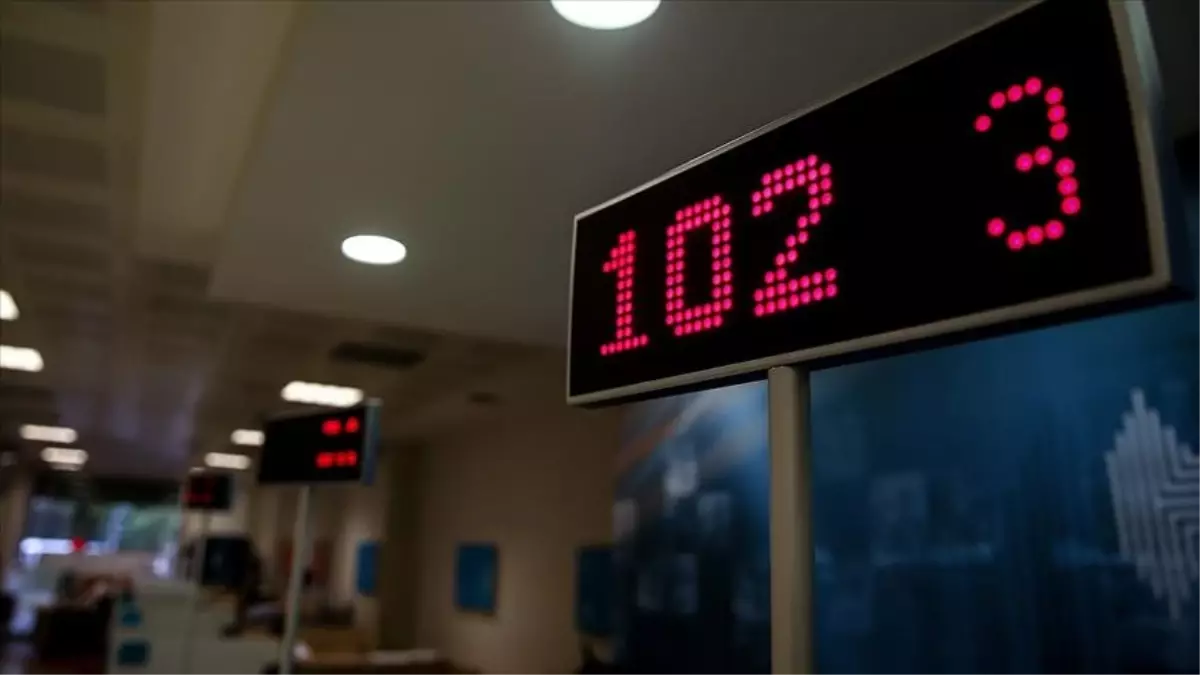 19 Mayıs'ta bankalar açık mı? Resmi tatilde bankalar açık mı? 20 Mayıs cuma bankalar açık mı?