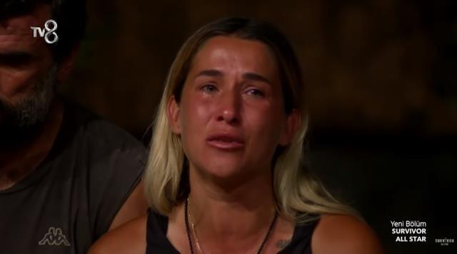 Survivor All Star'ın 118. bölüm fragmanı yayınlandı! İkizi elenen Sema, intikam yemini etti: Adayı dar edeceğim Survivor All Star'ın 118. bölüm fragmanı yayınlandı! İkizi elenen Sema, intikam yemini etti: Adayı dar edeceğim