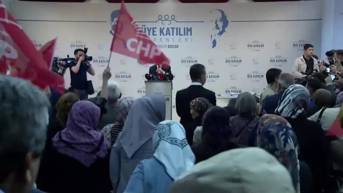 Kılıçdaroğlu: 'Halktan, Emekten, Alın Terinden Yana Olan; Torpili Değil de Hak Edene Hakkını Teslim Eden Bir Siyasi Anlayışa İhtiyacımız Var. Bunu...