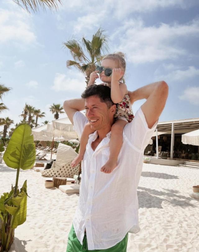 Tatilde bile dur durak bilmiyor! Bayern'in yıldızı antremanlara Antalya'da devam etti Tatilde bile dur durak bilmiyor! Bayern'in yıldızı antremanlara Antalya'da devam etti