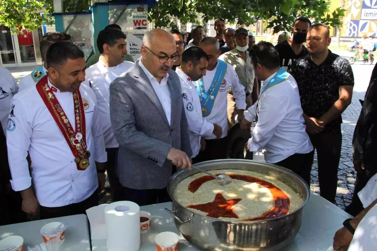 İzmir'de Türk mutfağı haftası kutlandı