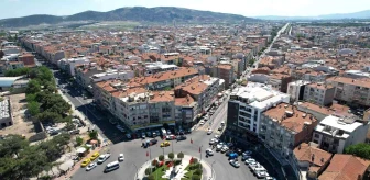 Manisa Büyükşehir Belediyesi Akhisar'a prestij cadde kazandırdı