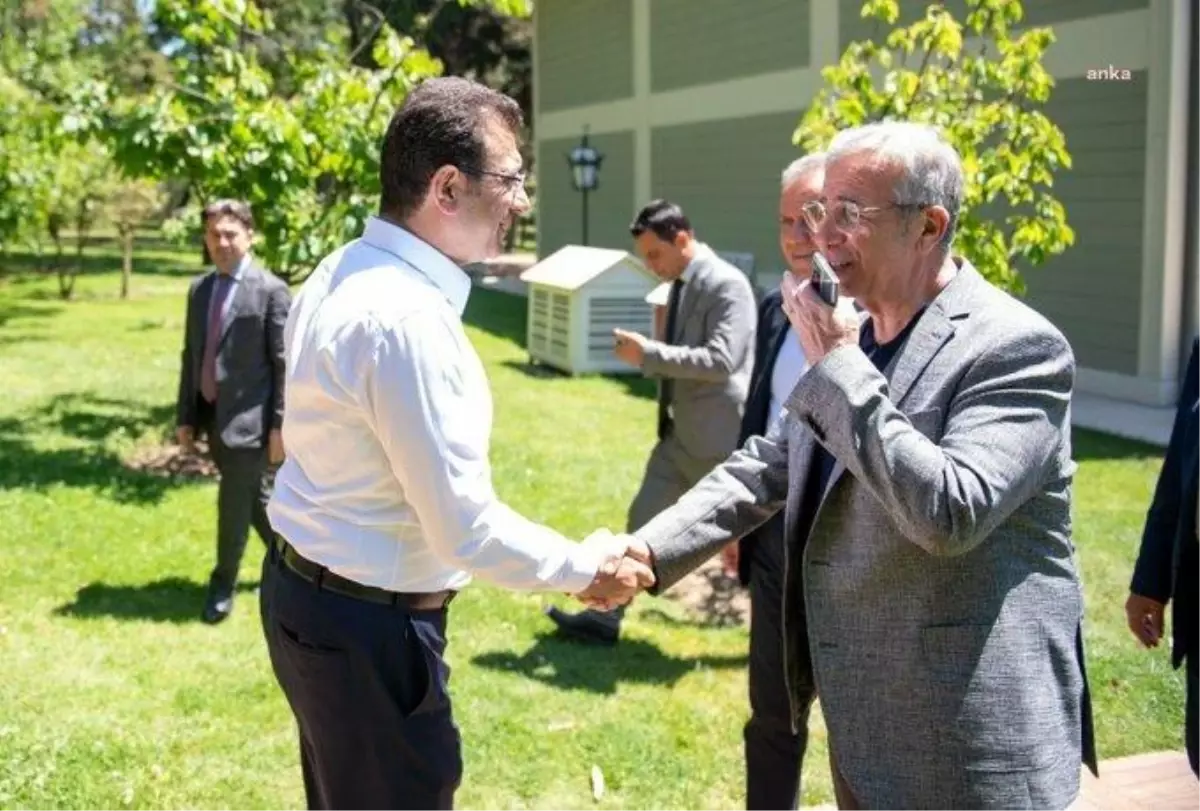 'İmamoğlu ve Yavaş, 'Milletin Sesi' Mitingine Birlikte Gitti'