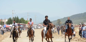 Rahvan Atlar, 7 yıl sonra Torbalı'da yarıştı